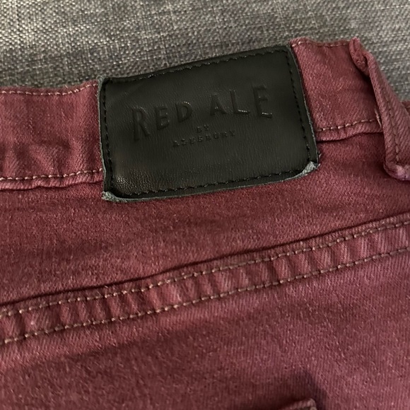 Men’s slim red denim jeans, size 38x32 - Picture 5 of 6